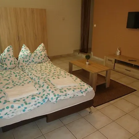 Apartment Menta Apartmanhaz