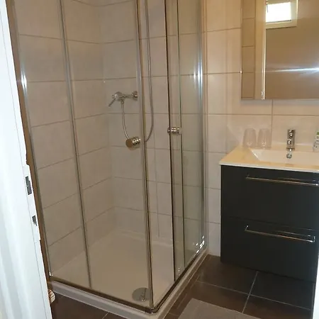 Menta Apartmanhaz *